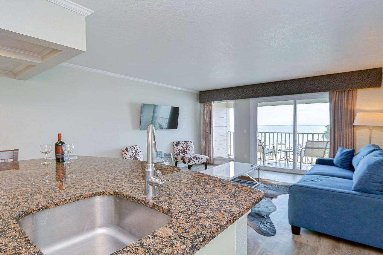 441-Waterfront, Amazing Views, Wifi, Pool And Close To Bucs Stadium Tampa Kültér fotó